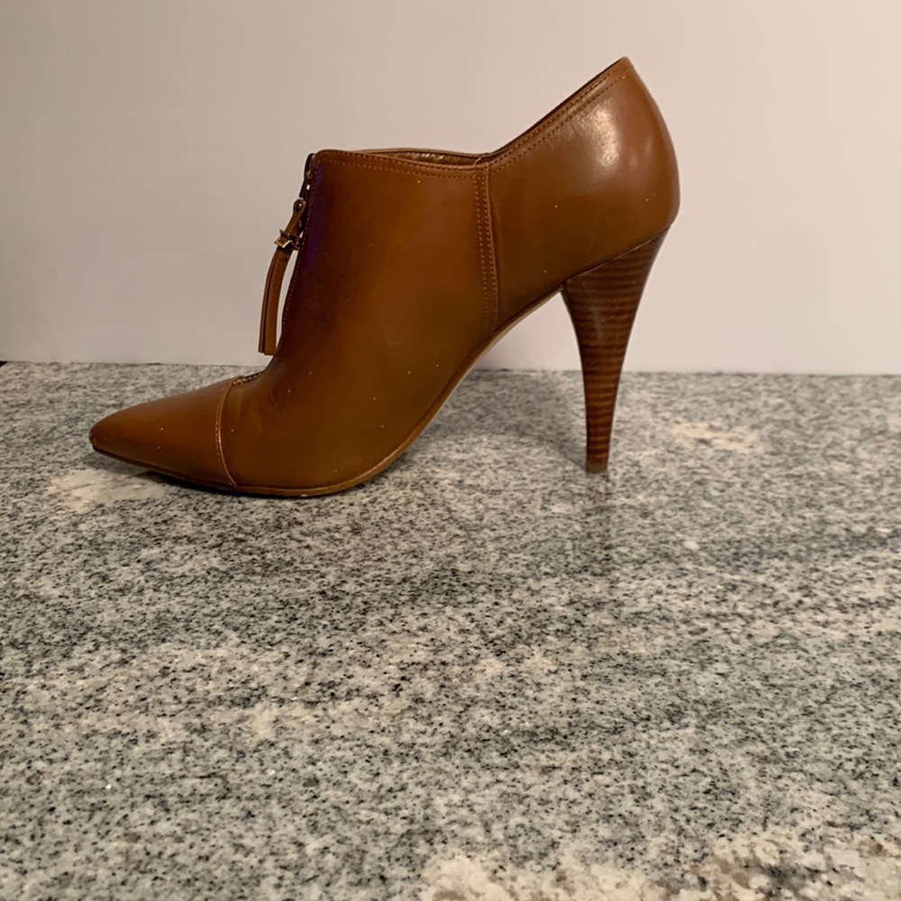 MICHAEL Michael Kors front zip leather bootie.